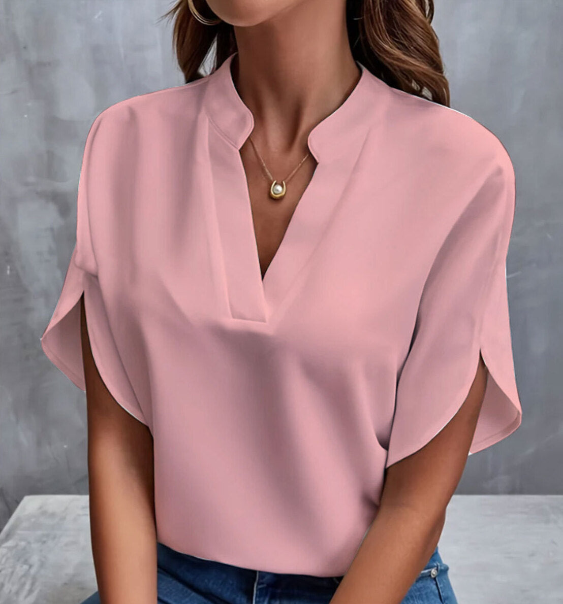 Chemise Élégance Col V