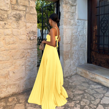 Robe Plissée Élégante